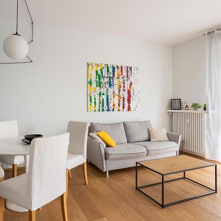 Suite 51 Appartamento Con Terrazzo A 50 Mt Dal Lago - Private Parking (Adults Only) Арона Екстериор снимка