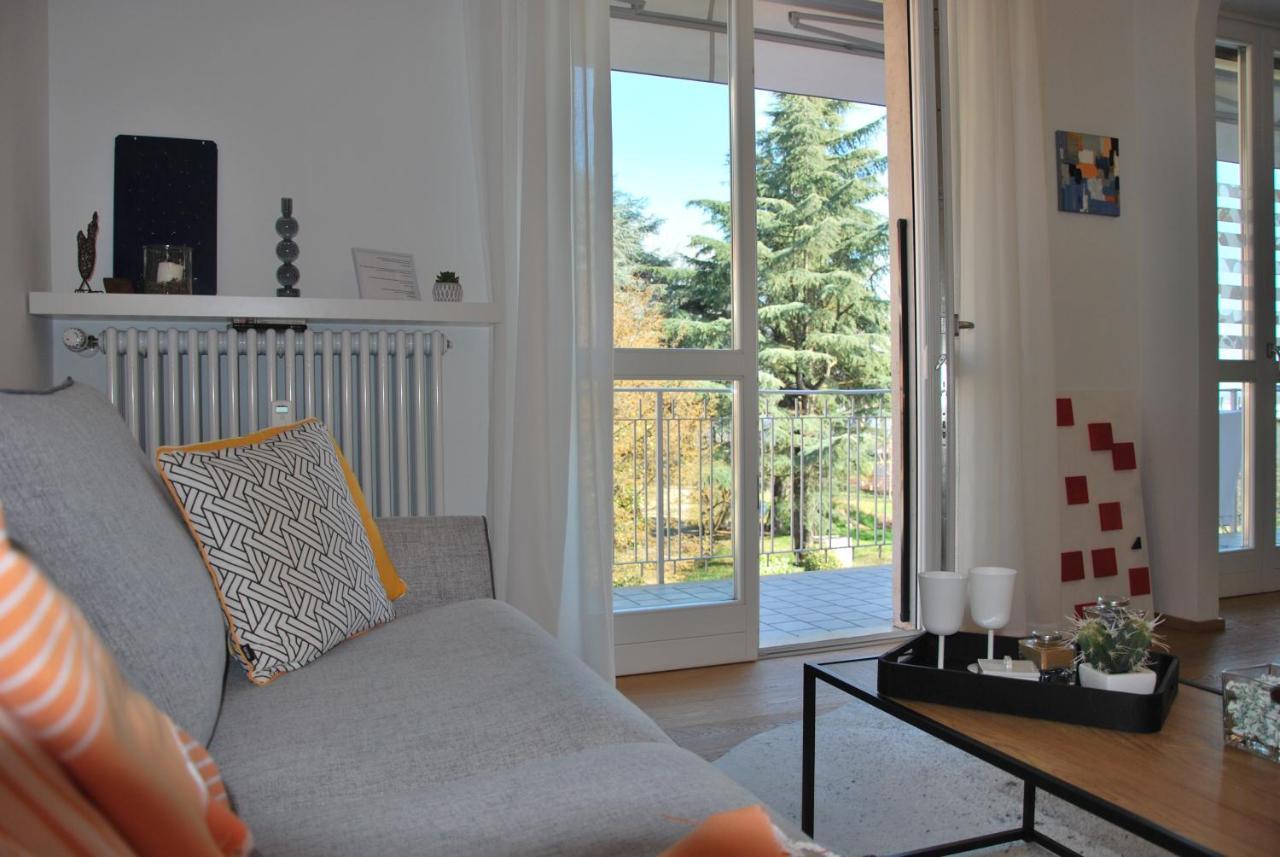 Suite 51 Appartamento Con Terrazzo A 50 Mt Dal Lago - Private Parking (Adults Only) Арона Екстериор снимка