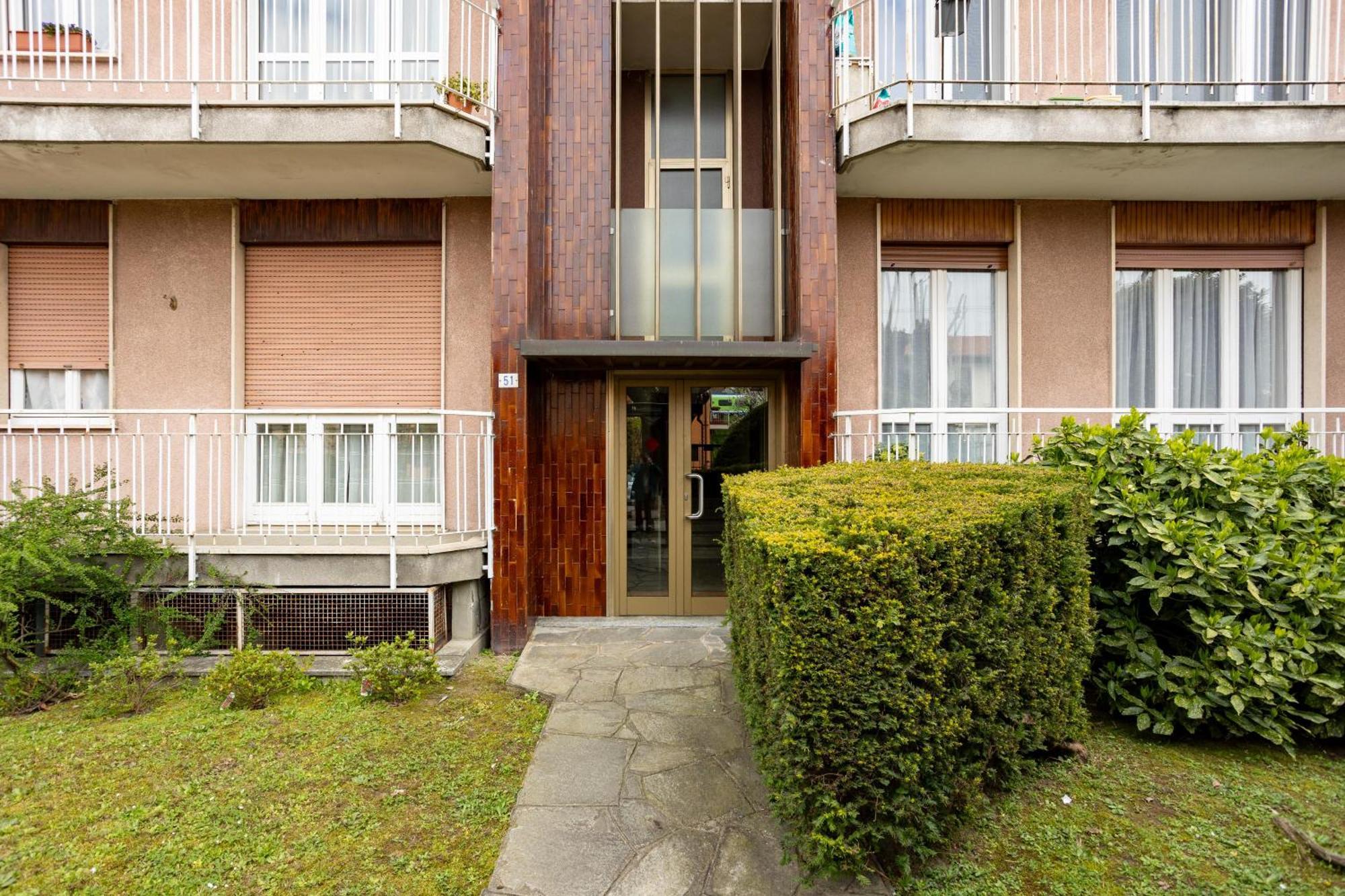 Suite 51 Appartamento Con Terrazzo A 50 Mt Dal Lago - Private Parking (Adults Only) Арона Екстериор снимка