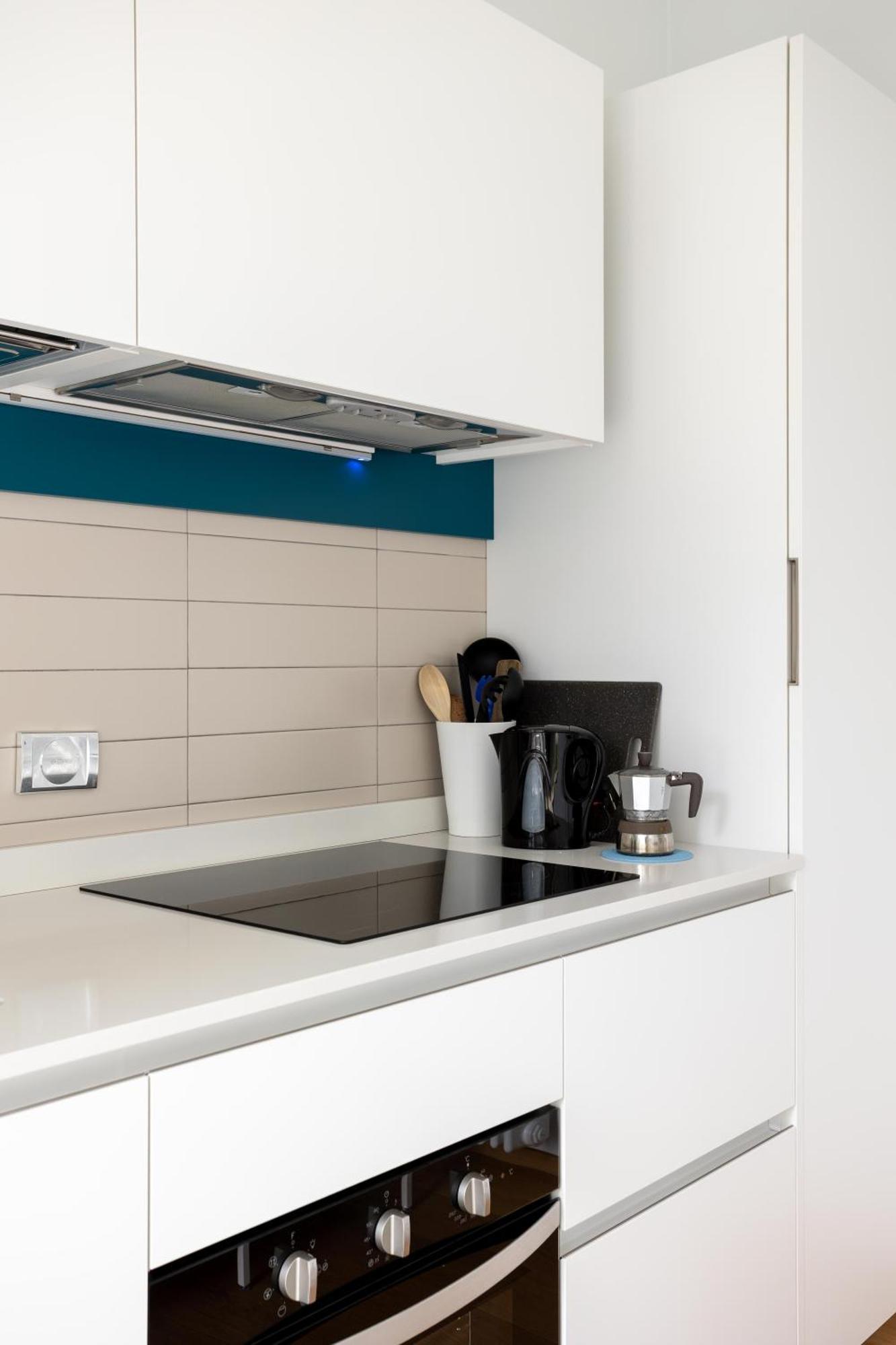 Suite 51 Appartamento Con Terrazzo A 50 Mt Dal Lago - Private Parking (Adults Only) Арона Екстериор снимка